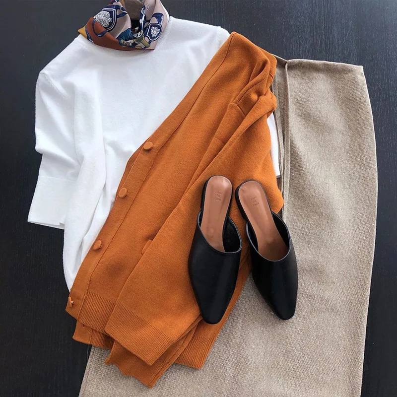 

Luna&Dolphin Spring Women Square Scarf 70x70cm Royal Horse Printed Coffee Chiffon Silk Bandana Hijab Neckerchief Wrist Towel