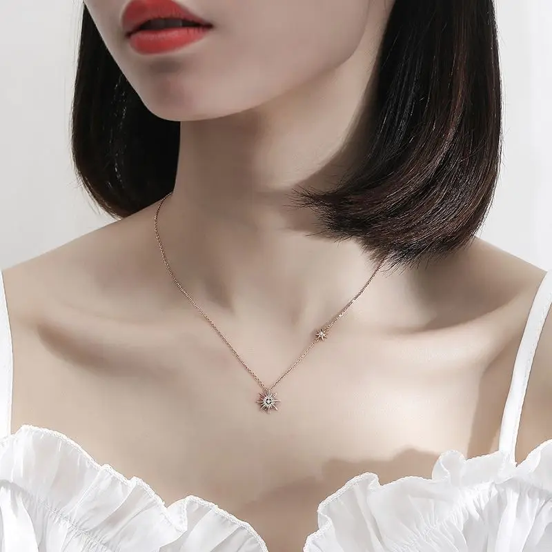 

Sun Necklace Female Korean Version of the Net Red Sterling Silver Pendant Temperament Fashion Micro-inlaid Clavicle Chain