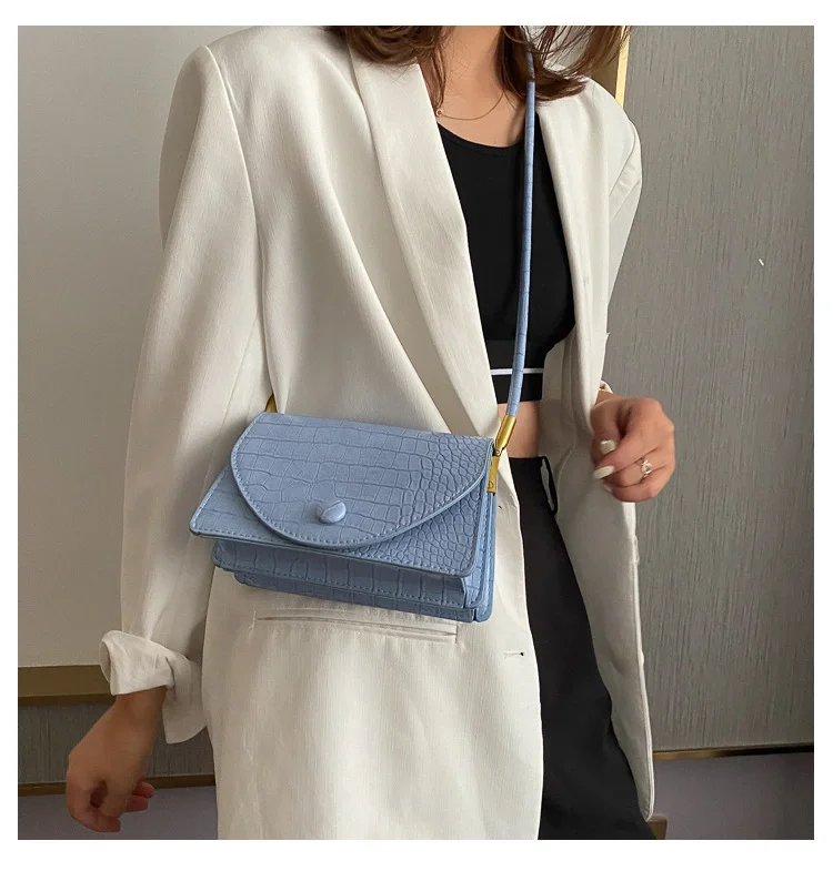 

The new summer 2021 ms joker bag bag bag cover type PU material pure color temperament one shoulder his small package at