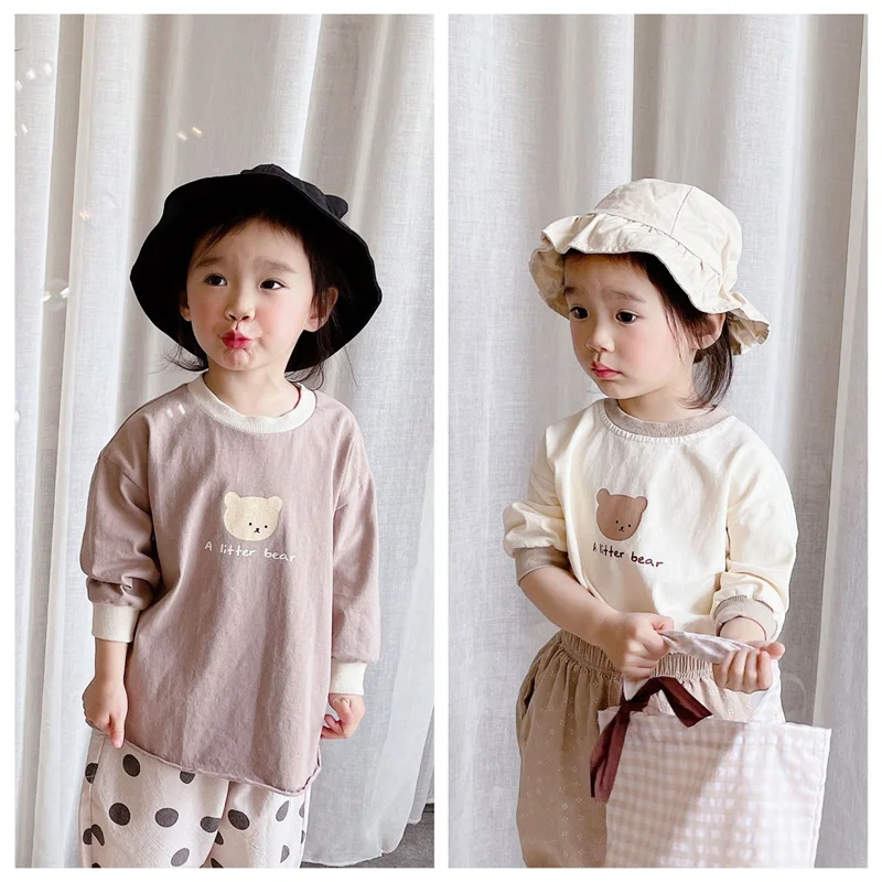 

2021 Autumn children cartoon long sleeve T shirts boys and girls soft loose cotton base Tops