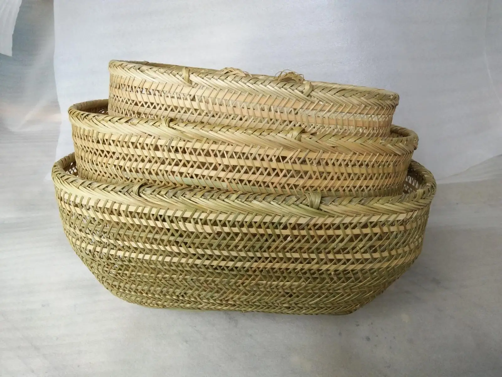 Круглая Большая бамбуковая плетеная корзина, солома из ротанга, ручной работы, органайзер, корзины для хранения хлеба, фруктов, белья, Panier Osier, пикника