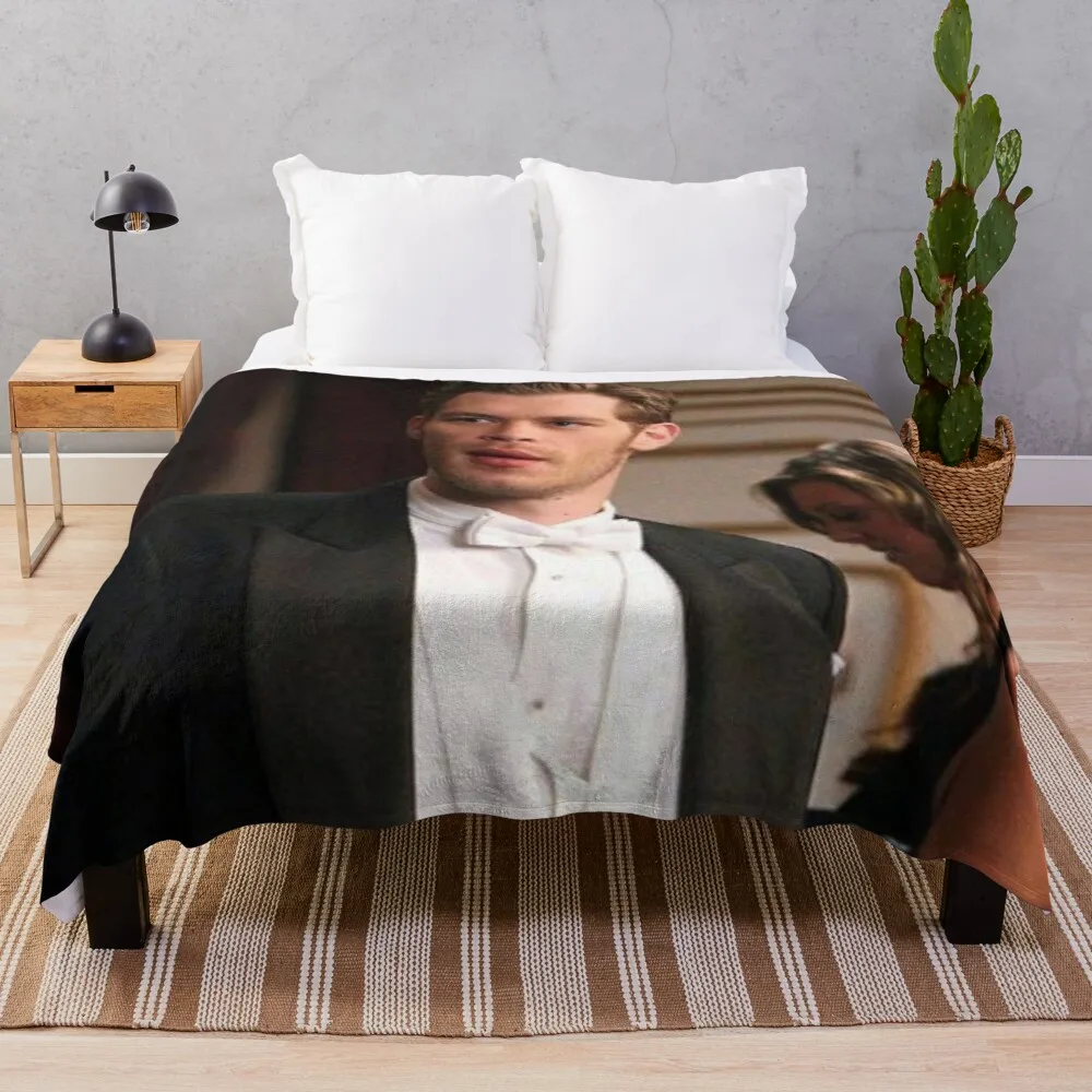 

Klaus Mikaelson Blanket Warm Cozy Letter Throw Blanket Print on Demand Sherpa Blankets for Sofa Thin Quilt