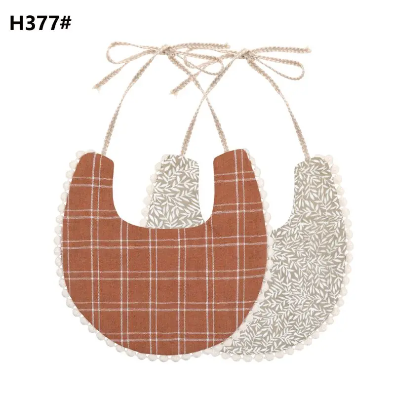 Слюнявчик из хлопка с кисточками для новорожденных девочек |