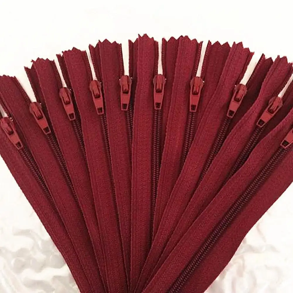 

10 pieces. 20 cm (8 inches) Wine red Nylon Zippers Tailor Sewer Craft Crafter's & FGDQRS