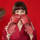 Простые Тапочки для пар в Корейском стиле мужские и женские нескользящие дышащие Тапочки для ванной Мужская обувь Домашние тапочки для мужчин