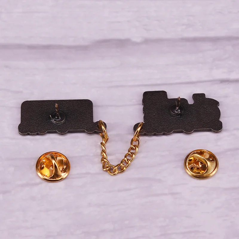 Волшебный мир волшебный Экспресс-поезд эмалированный значок колдовство