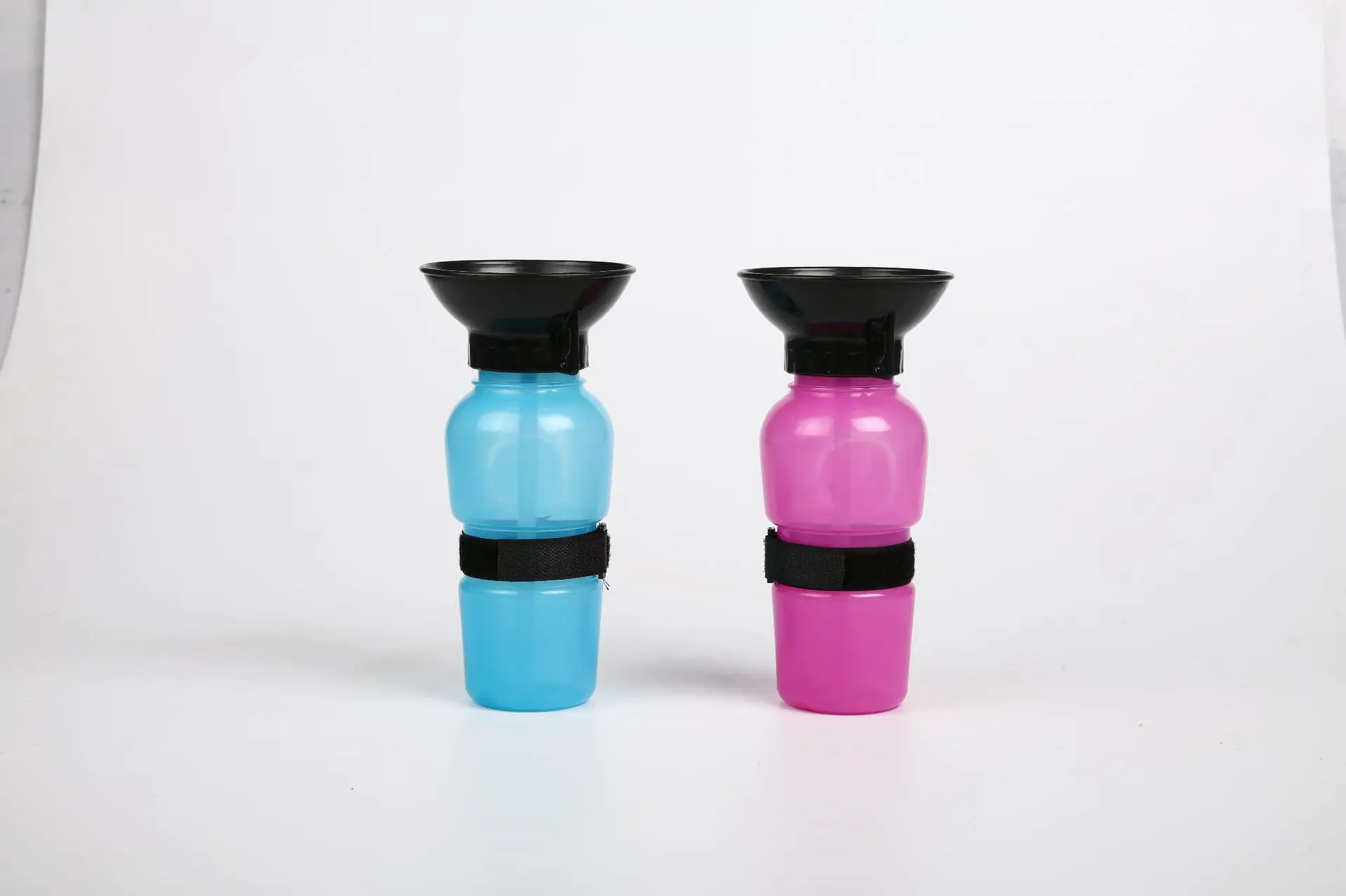 Переносная бутылка для питьевой воды кошек и собак отжима большая средняя