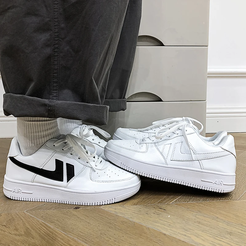 

Spring Simple Couples Shoes Men Sneakers Casual Zapatos De Hombre Men Lightweight Breathable Sneakers Outdoor Walking Shoes Men