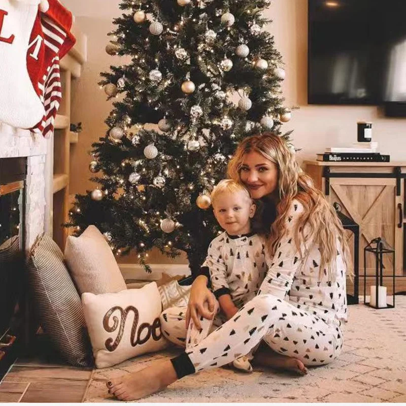2022 New Year Family Matching Christmas Tree Clothes Pajamas Mommy Daddy and Me Outfit Splicing Clothes Set Family Lookk images - 6