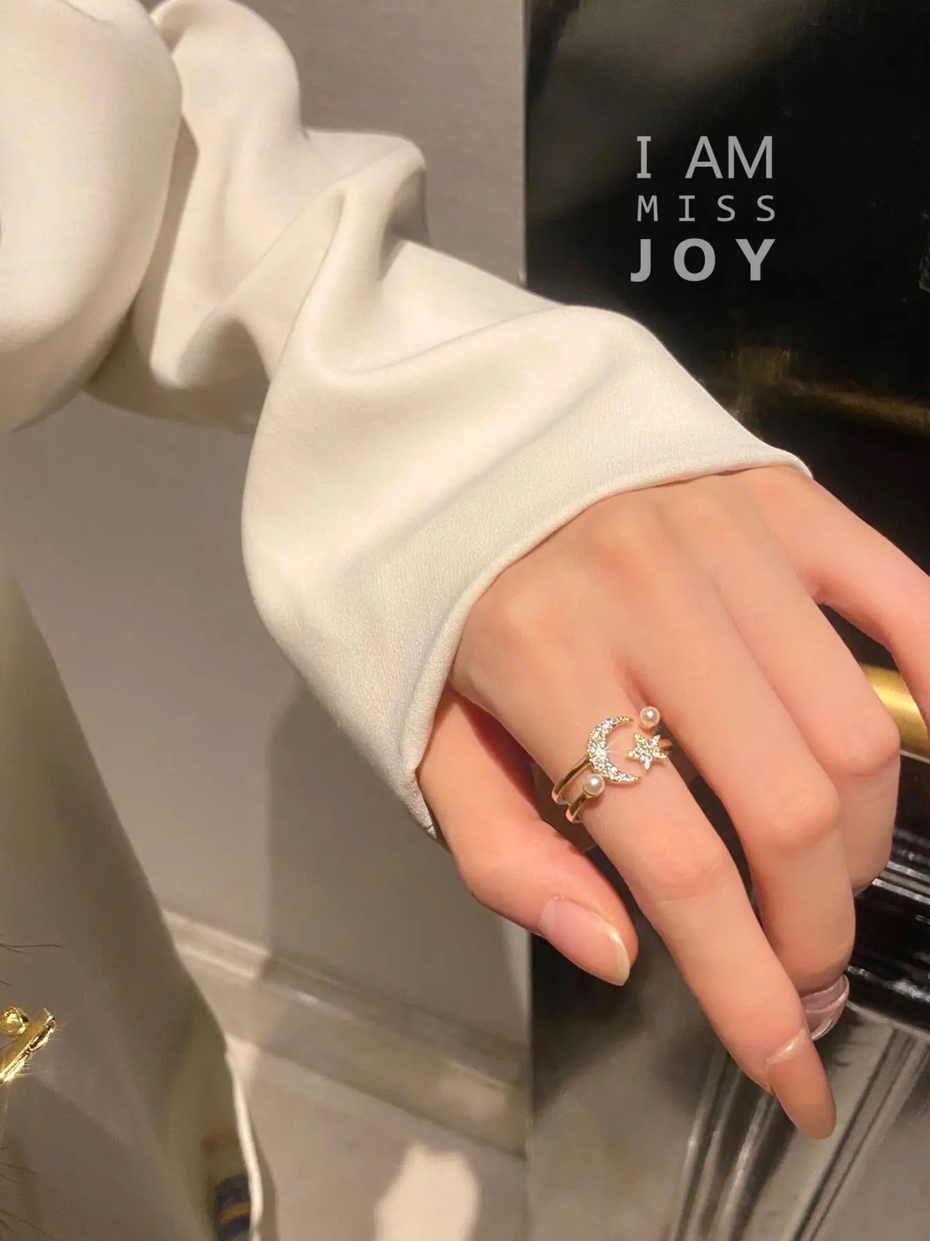 

[Boss Joe Joy] Xingyue Myth Rhinestone Ins Textured Ring Pearl Opening Special-Interest Design South Korea