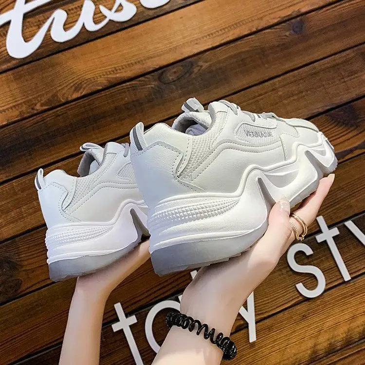 

Woman Platform Sneakers 2020 Autumn Chunky Casual Shoes Fashion Lacing Woman Tenis Basket Female Vulcanized Shoes High Quality