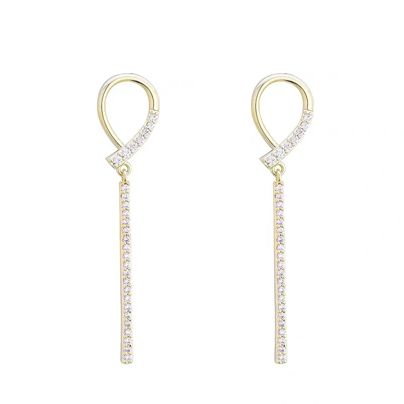 Длинные подвижные бриллиантовые гвозди с золотым кольцом|Серьги-гвоздики| |