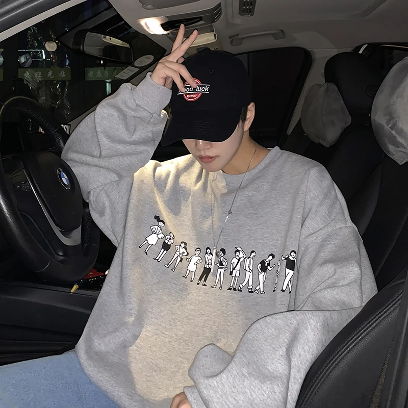 

Hoodies & Sweatshirts
