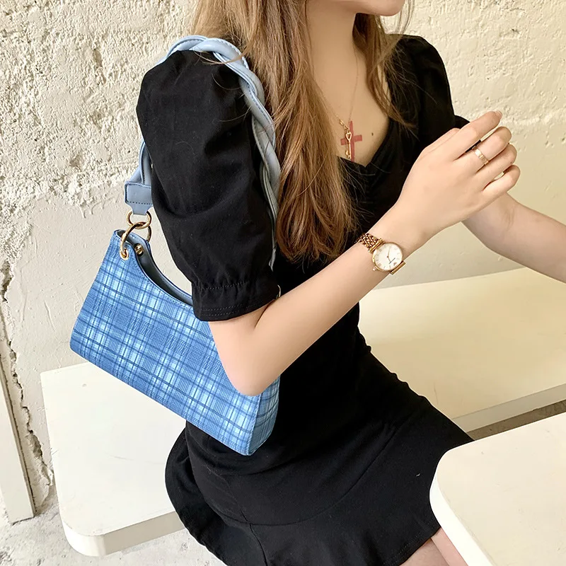 

New Woman Shoulder Bag Fashionable Simple Chain Messenger Bag High Quality Luxury Designer Handbag 2021 New Female Underarm Bag