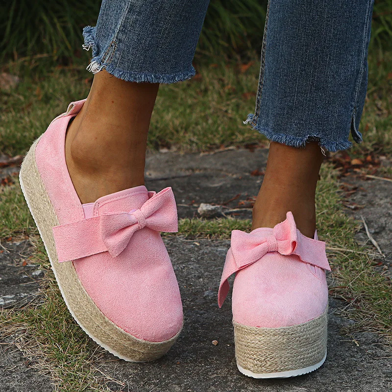 Женские замшевые кроссовки на платформе легкие сникерсы толстой подошве без