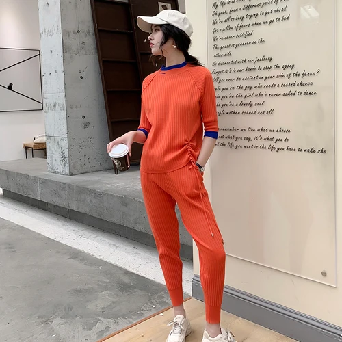 Женский осенний костюм-двойка трикотажные брюки с широкими штанинами и свитер |