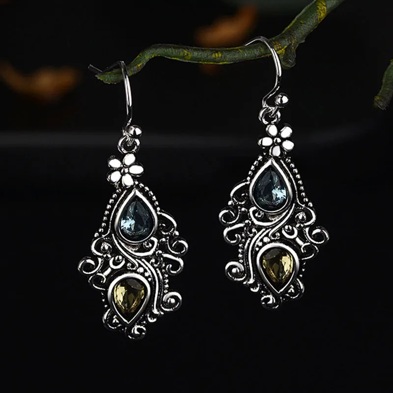 Boho винтажные женские маленькие висячие серьги с камнем, резные серьги в виде цветка, серьги-капли, этнические индийские украшения, античное серебро, DBE044
