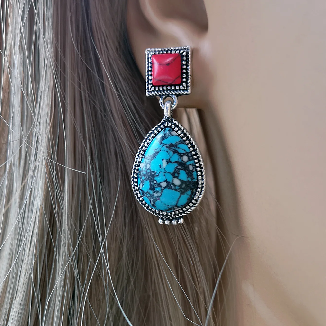 

Personality 925 Retro Gothic Inlaid Red Flower Blue Turquoise Women's Earrings Harajuku Ethnic Bride Earrings Wholesale