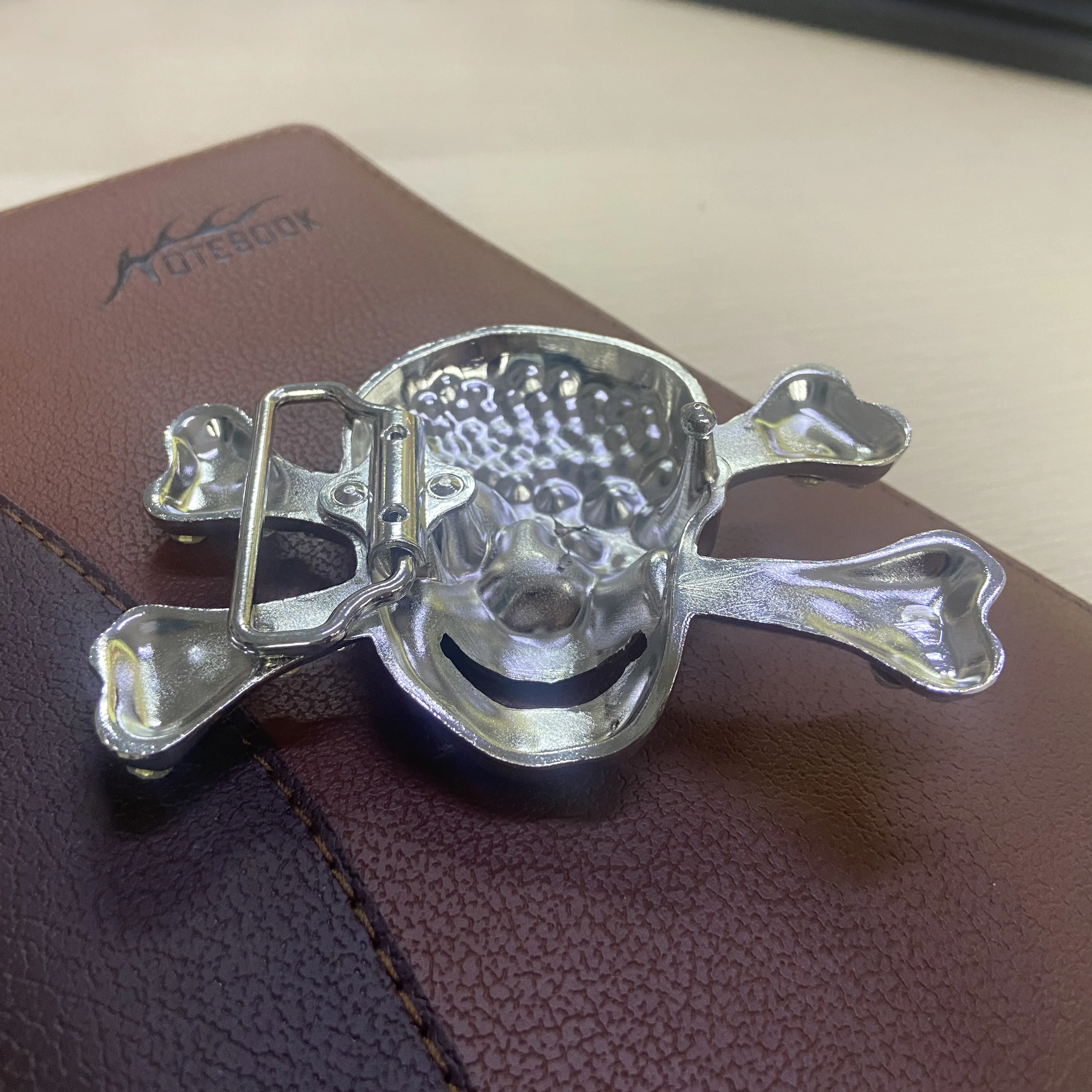 Пряжка для ремня с черепом BuckleClub из цинкового сплава мужчин ширина 4 см Прямая