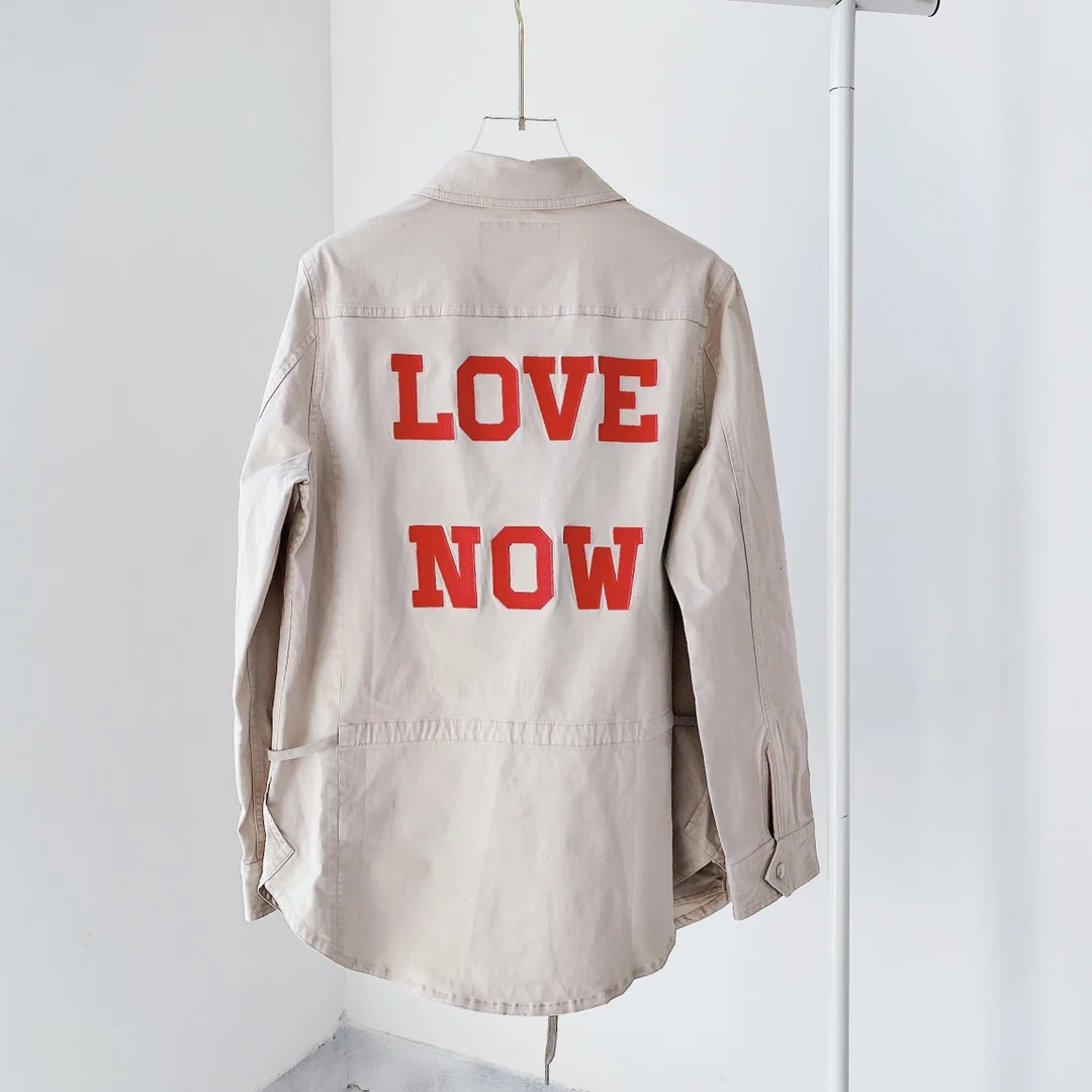 

100% Cotton Light Khaki Button Jacket Design Workwear Trench Pattern Letter Embroidery Coat