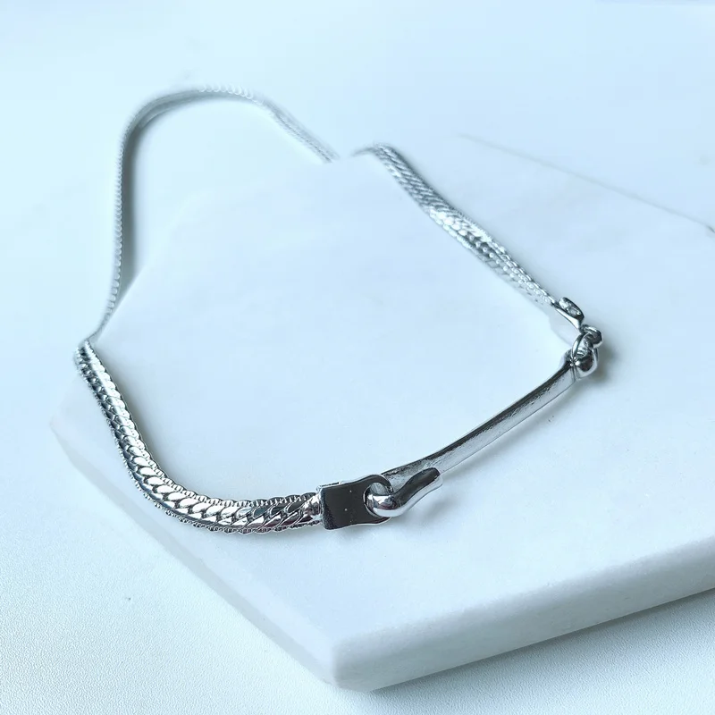

HANGZHI 20SS New Design Personality Braided Chain Hook Simple Short Clavicle Snake Bone Chain Necklace For Women Girls Jewelry