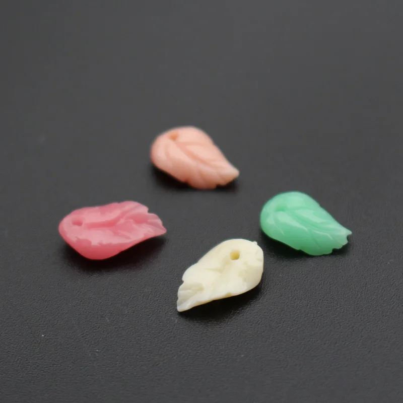 Резной Искусственный коралловый лист 20 шт. 7 мм * 11 3 5 маленький 4 цветов для