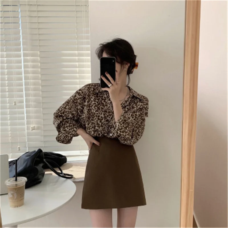 

2023 Spring Summer Fashion Leopard Shirt Women Retro Korean Long-Sleeved Chiffon Shirt Women Shirt Loose Blouse Chiffon Shirts