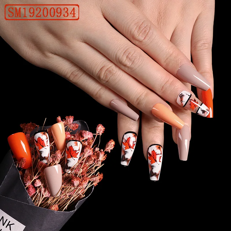 

24pcs Maples leaf Printed Nail Patch Glue Type Removable Long Paragraph Fashion Manicure Save Time False Nail Patch TO