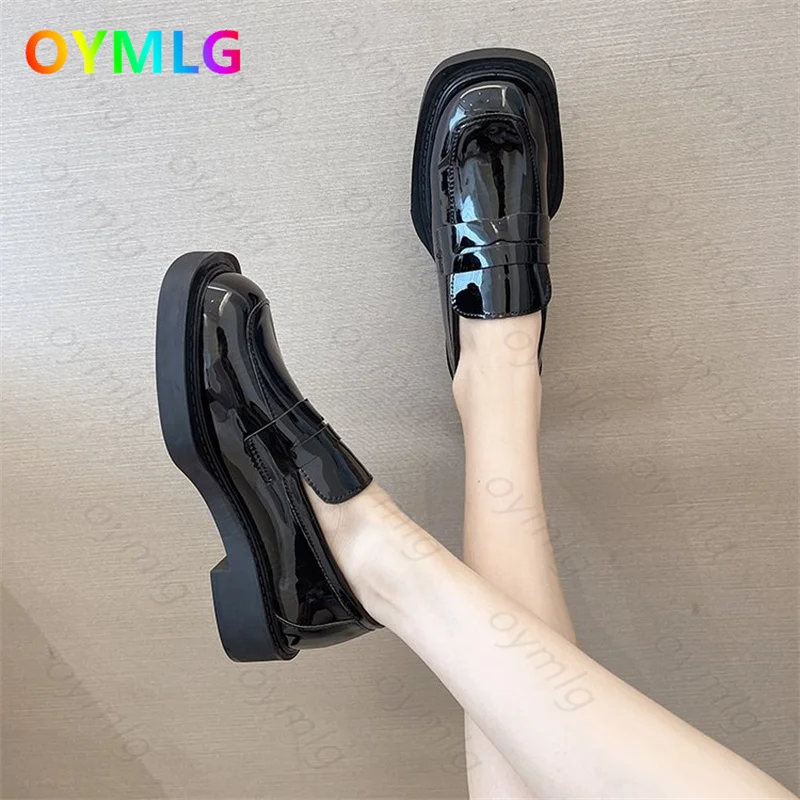 

RetroBritish patent leather soft sole square toe thick heel leather shoes women's autumn thick-soled one-step loafers flat shoes
