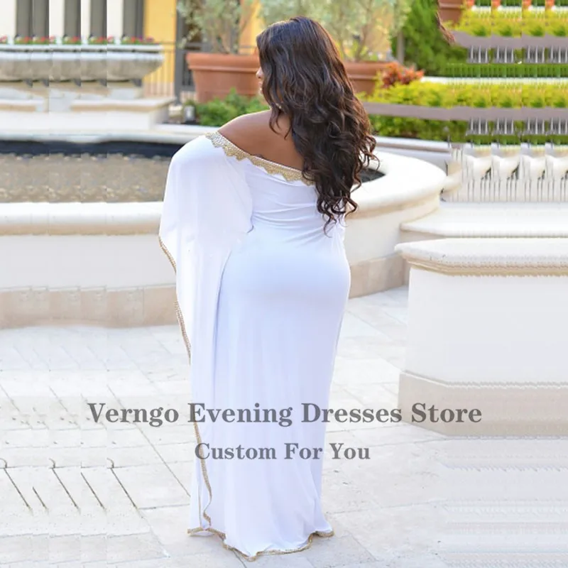 Платье вечернее шифоновое с открытыми плечами и золотой аппликацией | Свадьбы