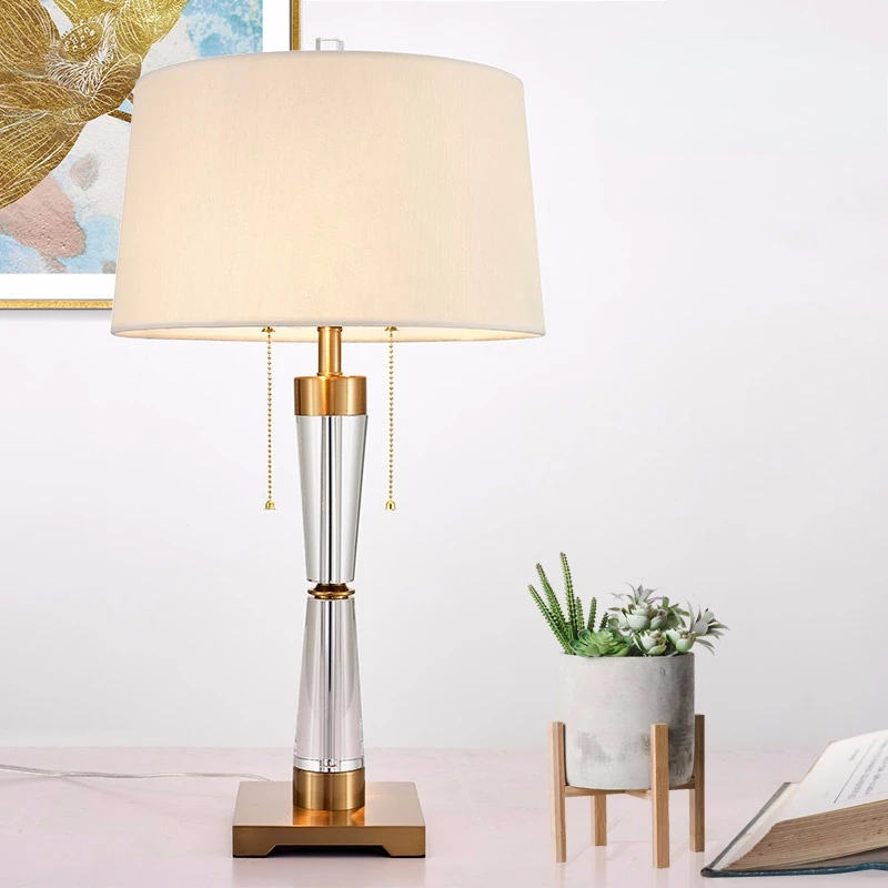 

Modern Crystal Table Lamp Bedside Lamp For Living Room Luxury Crystal Lamp Modern Creative Art Personality Study and Bedroom
