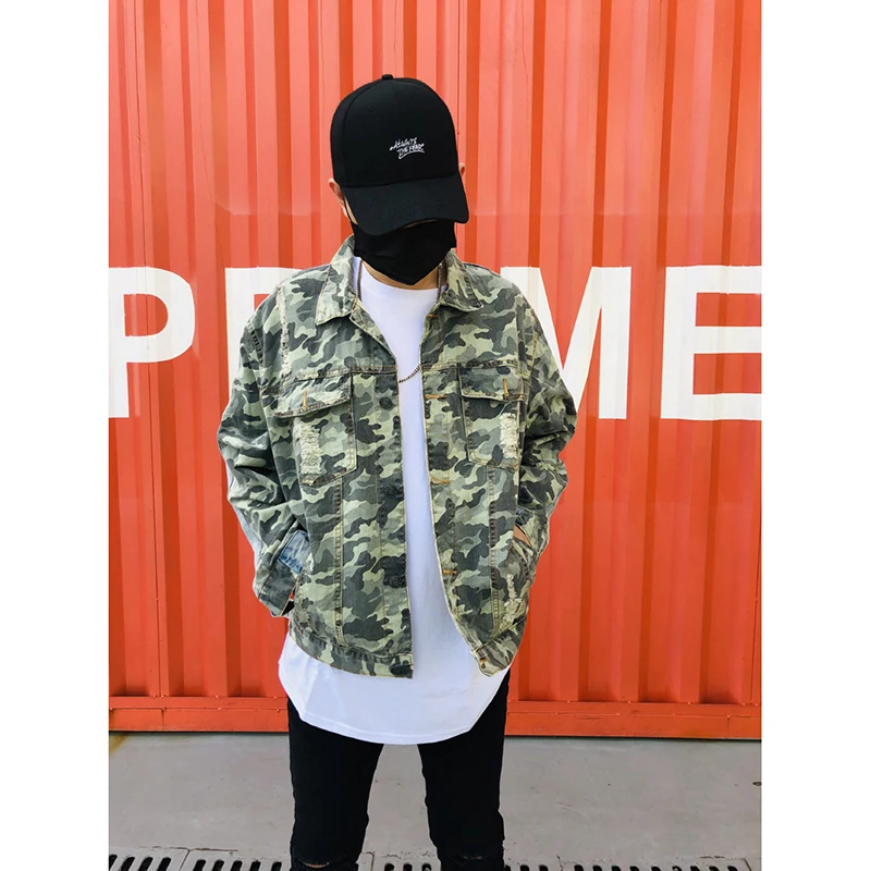 

ABOORUN Men's Fashion Embroidery Skull Ripped Denim Jacket Camouflage Patchwork Streetwear Hip Hop Jeans Jacket for Male R3189