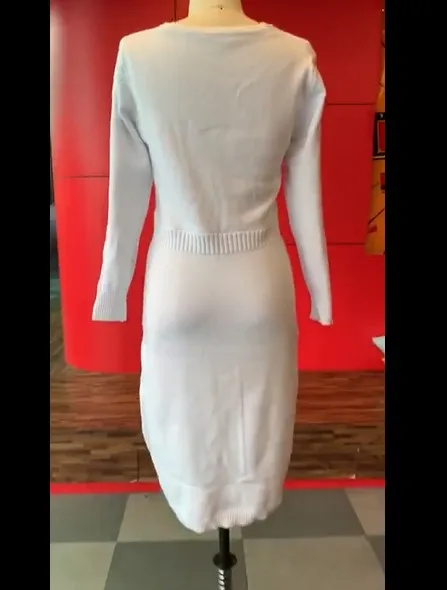 Зимнее теплое трикотажное платье женское осеннее платье-свитер с длинным