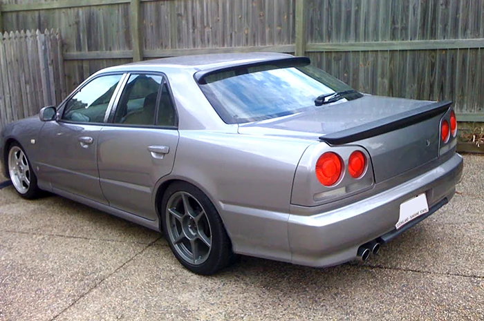 Для Nissan Skyline R34 седан 4 двери только происхождение стиль волокно стекло крыша FRP