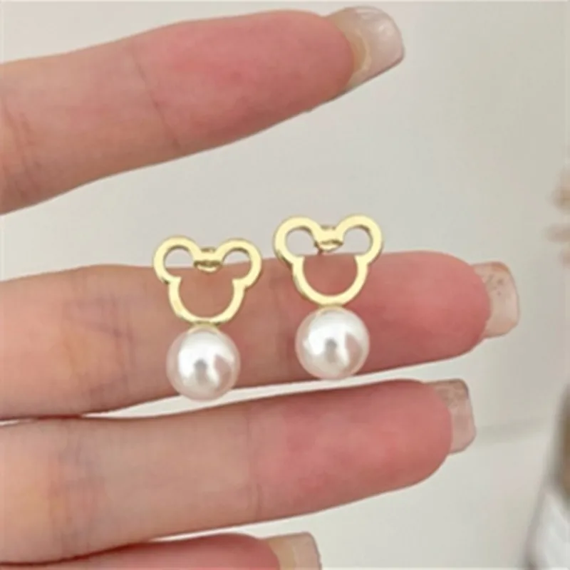 

Cute Mouse Pearl Earrings Stud Wholesale 2021 Charm Exquisite Bear Jewelry For Women Romantic Anime Luxury Gift Accessories