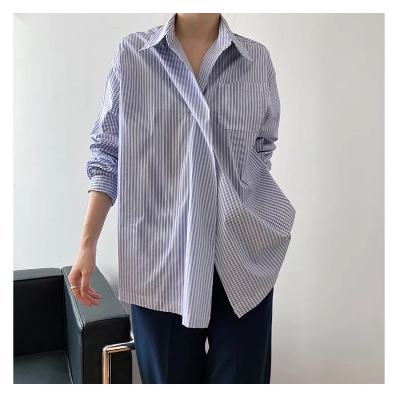 

2021 Spring New Gothic Stripe Harajuku Flannel Oversized Shirt Women Casual Button Shirt Blouses Boho Clothing Korean Fashion