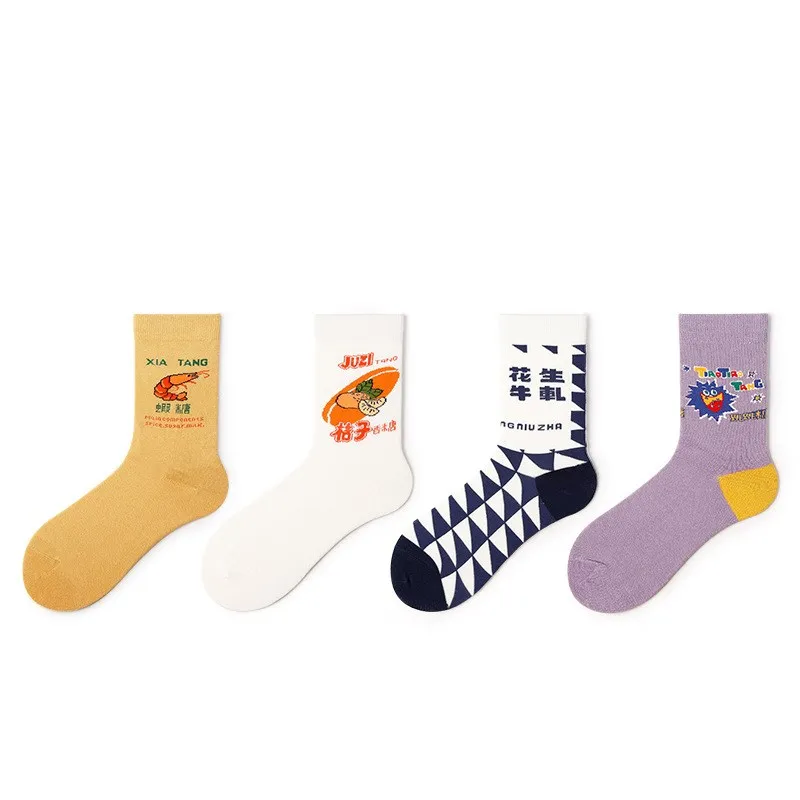 Новые носки женские средней длины осенние и зимние модели ностальгические яркие