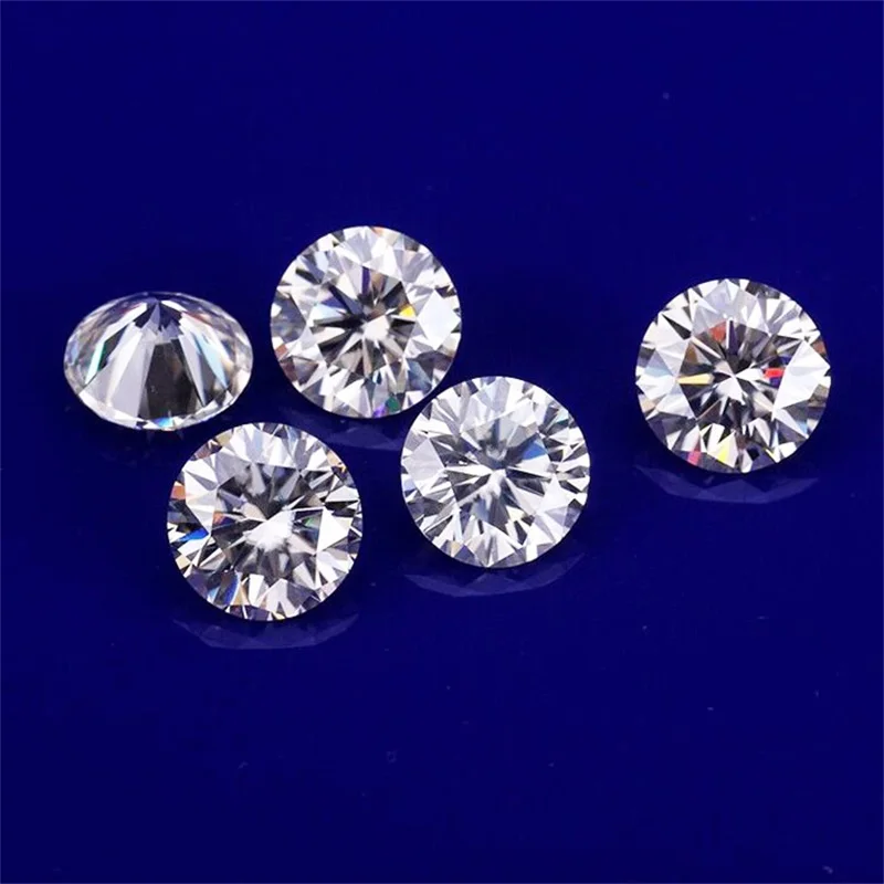 Тестер положительный лабораторный цветовой Муассанит EF 4 мм 0 3 карата * 2