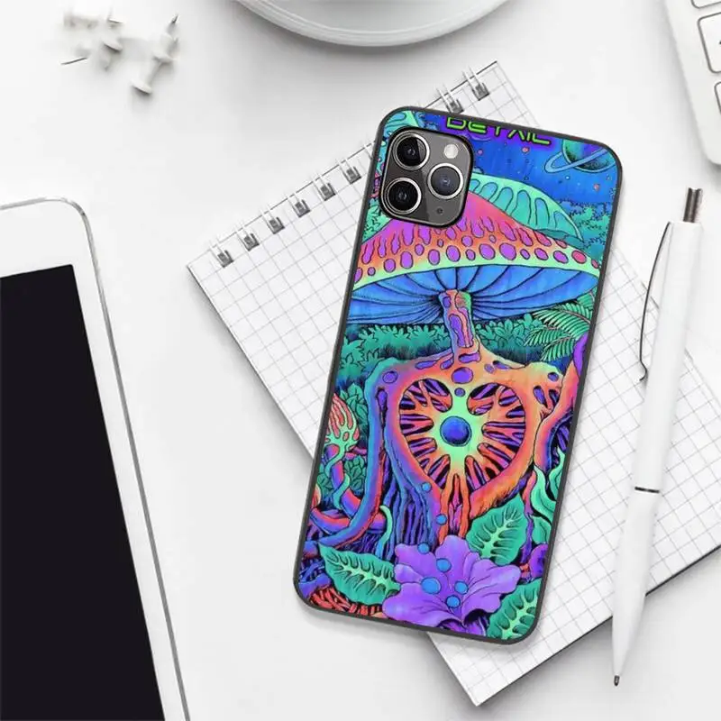 

Weird Trippy Mushroom Psychedelic Art Phone Case for iPhone 7 8 11 12 Pro X XS XR Samsung A S Note 9 10 21S 71 Plus pro Max