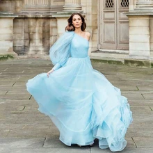 Fivsole – robe de soirée longue et asymétrique épaule dénudée, élégante robe de bal de forme trapèze, en Tulle, bleue  (4)