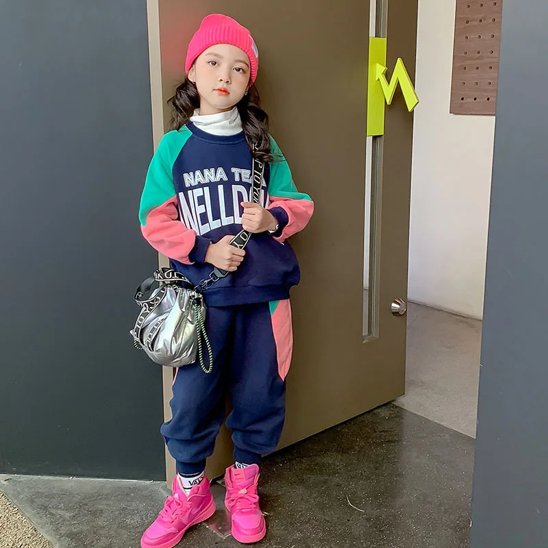 

8 10 years Girls Winter Fleece Clothes Set Two Piece Fashion Sport Suits 2021 New Teen Girls Outfit