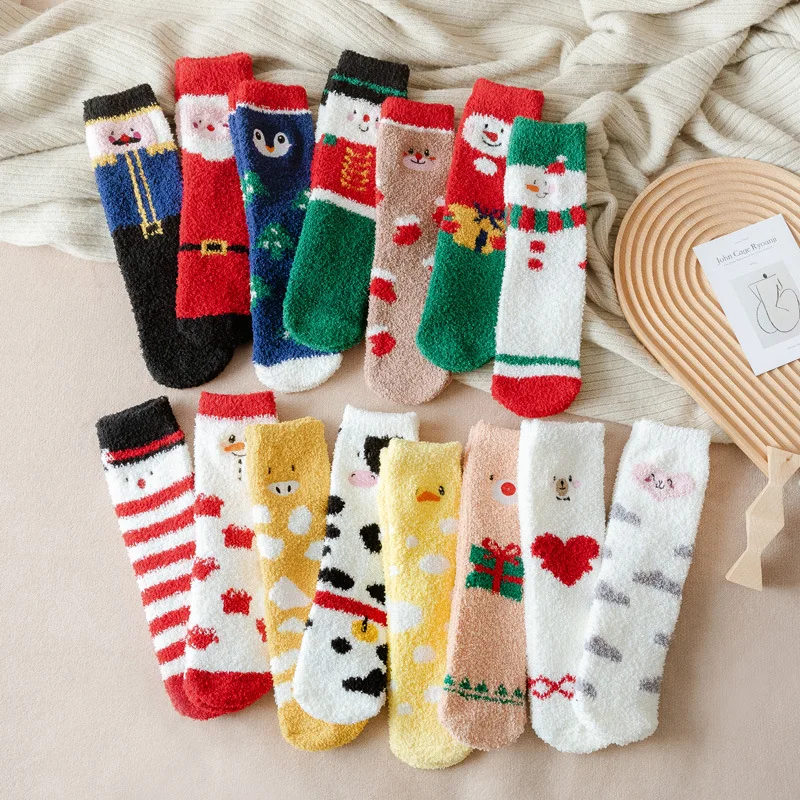 

Носки из кораллового флиса, женские носки, рождественские носки, корейские толстые теплые носки для пар, милые Мультяшные зимние носки, женс...