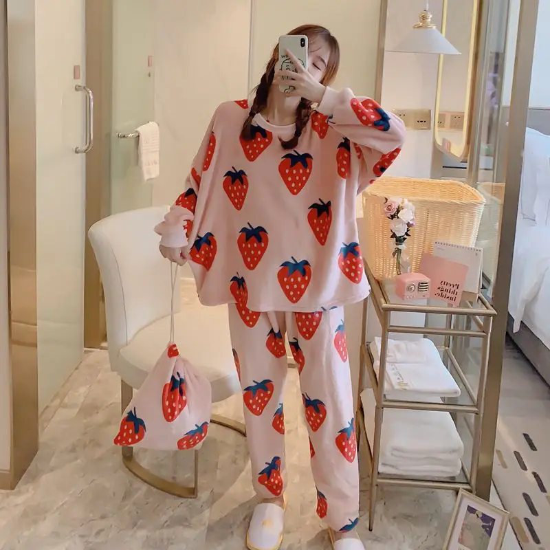 

XIFER Winter Flannel Strawberry Pajamas Women Thickening Simple Mid-length Pajamas Home Wear Suit Sets for Women Sleepwear