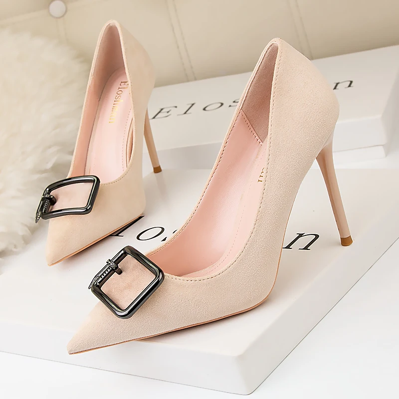 

2021 HOT Elegant Metal Buckle Show Thin Women's Sandals Solid Pointed Toe Fashion Brand High Heels Women Shoes Zapatos Mujer