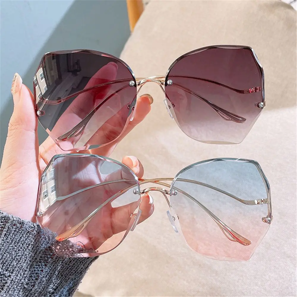 

Fashion Frameless Eyewear Metal Curved Temples Gradient Sunglasses Sun Glasses Vintage Rimless Sunglasses Ocean Lens