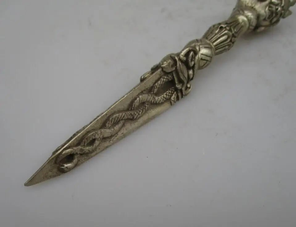 

Коллекционный декор, старая ручная работа, тибетский серебряный резной нож Будды/искусственная рассекающая палка