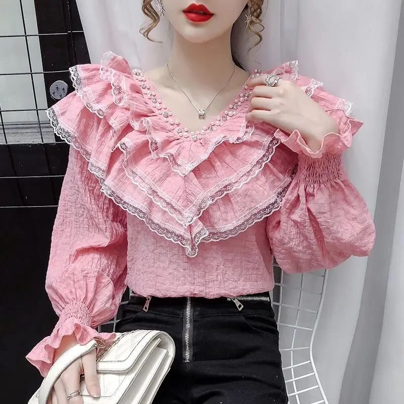 

2021 Women Spring New Fashion Lace Solid Color Shirts Female Long Sleeve Ruffled Blouses Ladies V-neck Pullover Shirts Q369