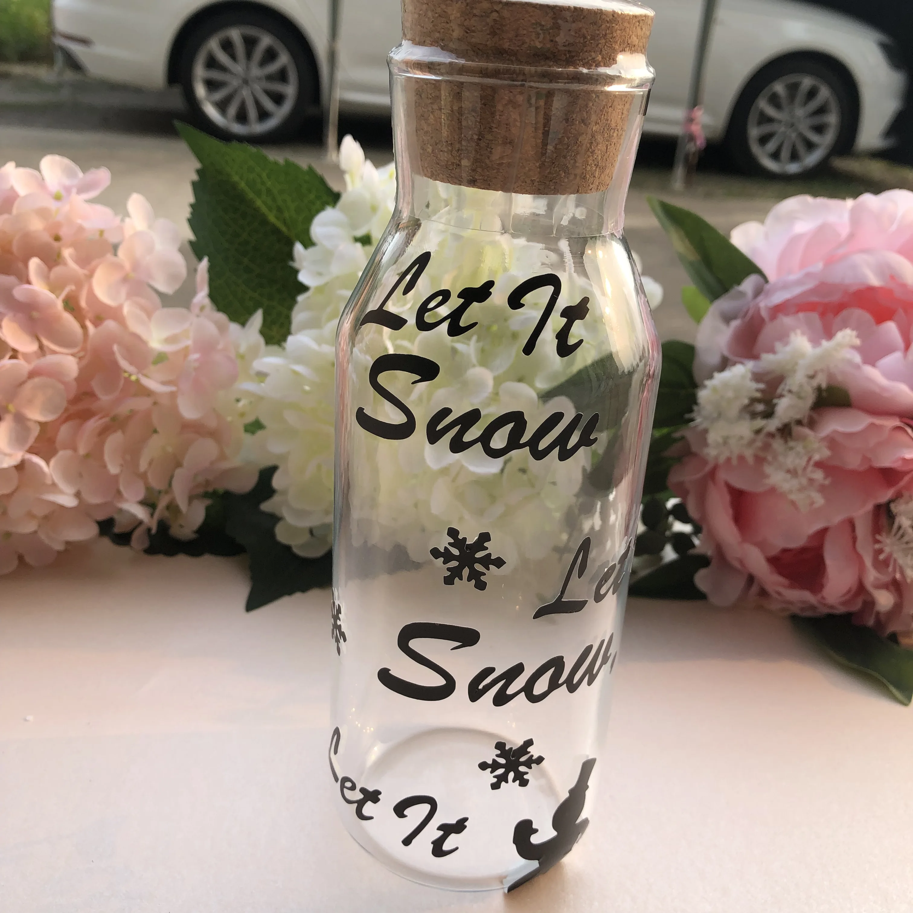 

Personalized Let It Snow Christmas Vinyl Decal Sticker for Wine Bottle Gift Craft (bottle not include)