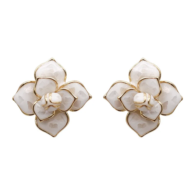 

Elegant Enamel Simulation Flower Earrings Gold Color Metal Layed Flowers Petal Statement Stud Earrings for Women Wedding Jewelry