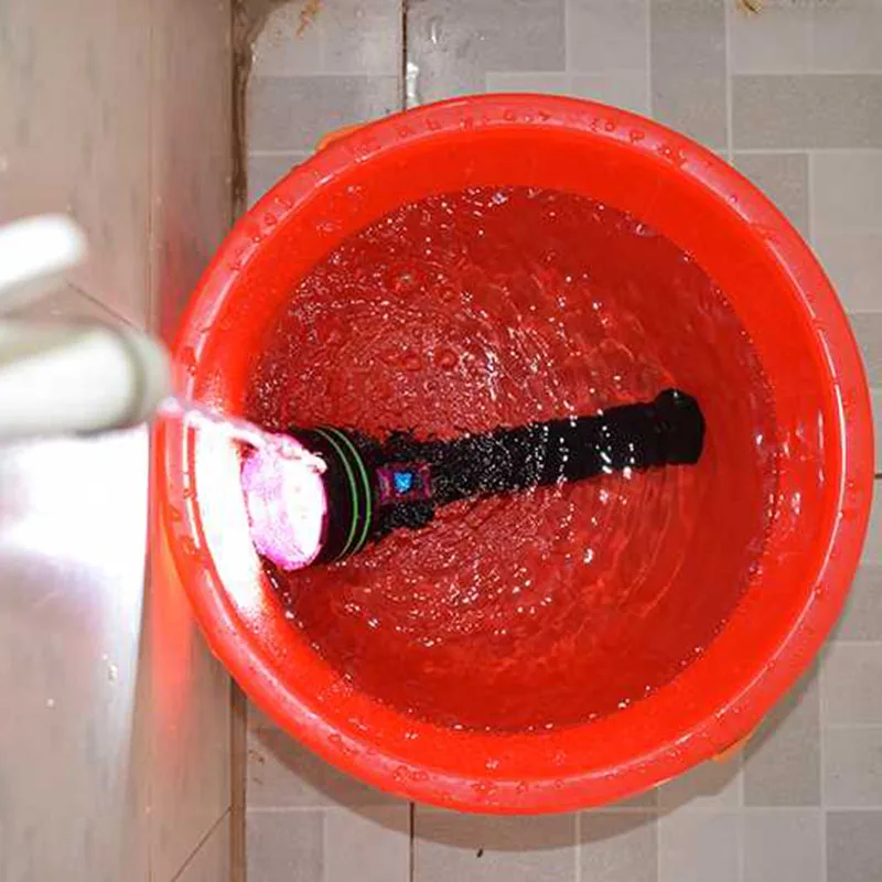 

30000LM Professional Diving Torch Light 12* L2 LED Flashlight Waterproof Underwater 100m Dive Flashlights 18650 Scuba Lanterna